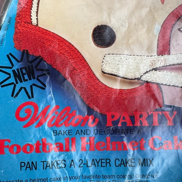 Vintage 1979 Wilton Football Helmet Cake Pan #2105-2738 - NEW - Picture 2 of 5